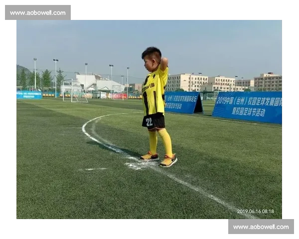 足球比赛时间解析：从开场到加时赛全程详解及其背后规则解读 - 副本 - 副本 (2)