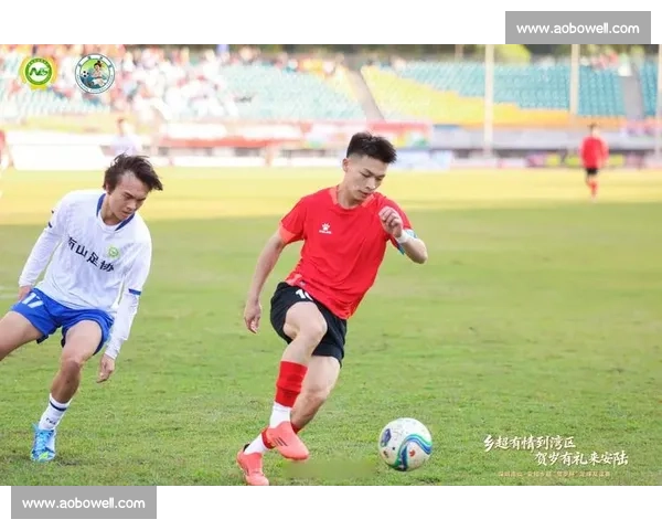 足球赛事极速直播全程跟踪精彩瞬间实时更新尽享每一场比赛的激烈对决 - 副本 (2) - 副本 - 副本